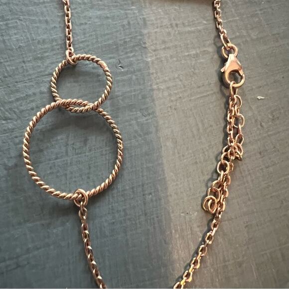 War Chest Boutique Rose Gold Tone Bracelet NEW - Picture 4 of 5